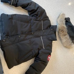 Canada goose kids jacket size 4.5